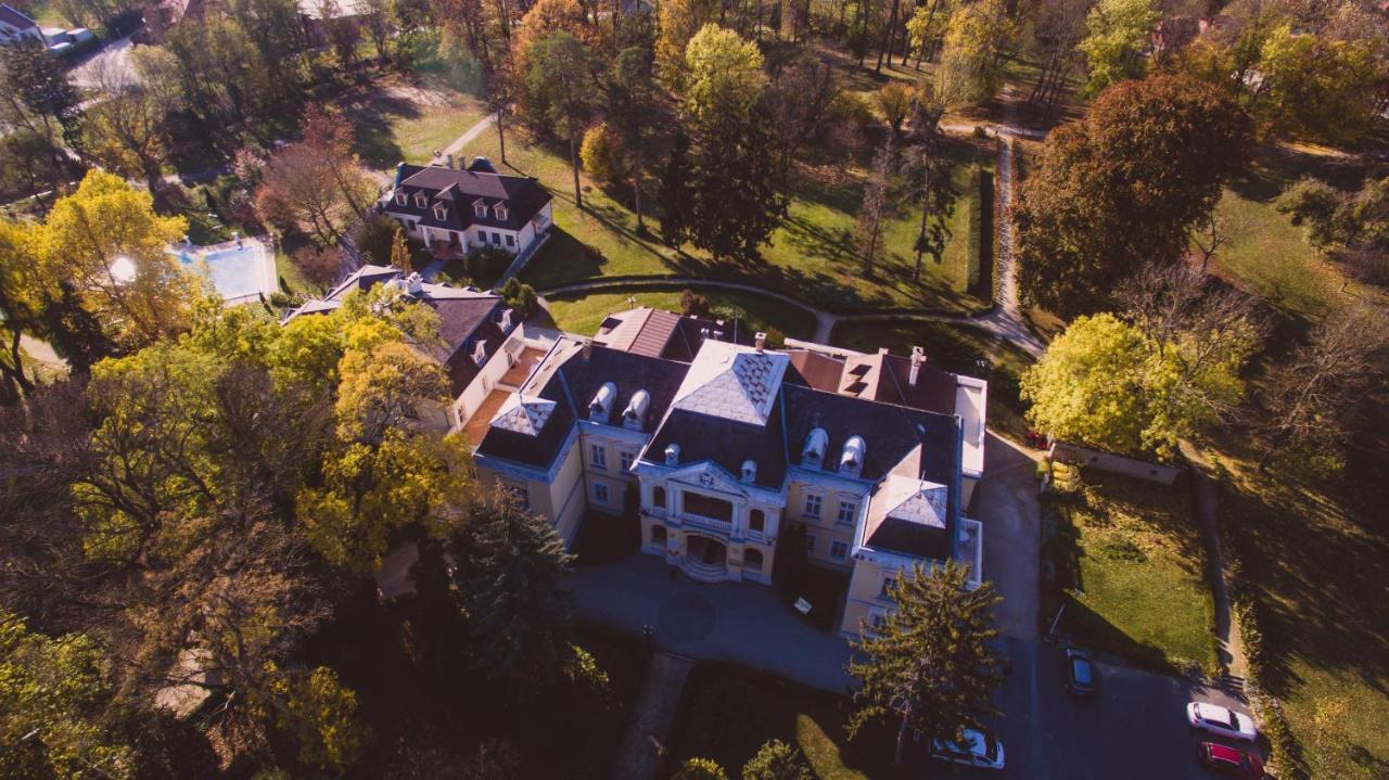 Batthyany Kastelyszallo Zalacsány Exteriör bild
