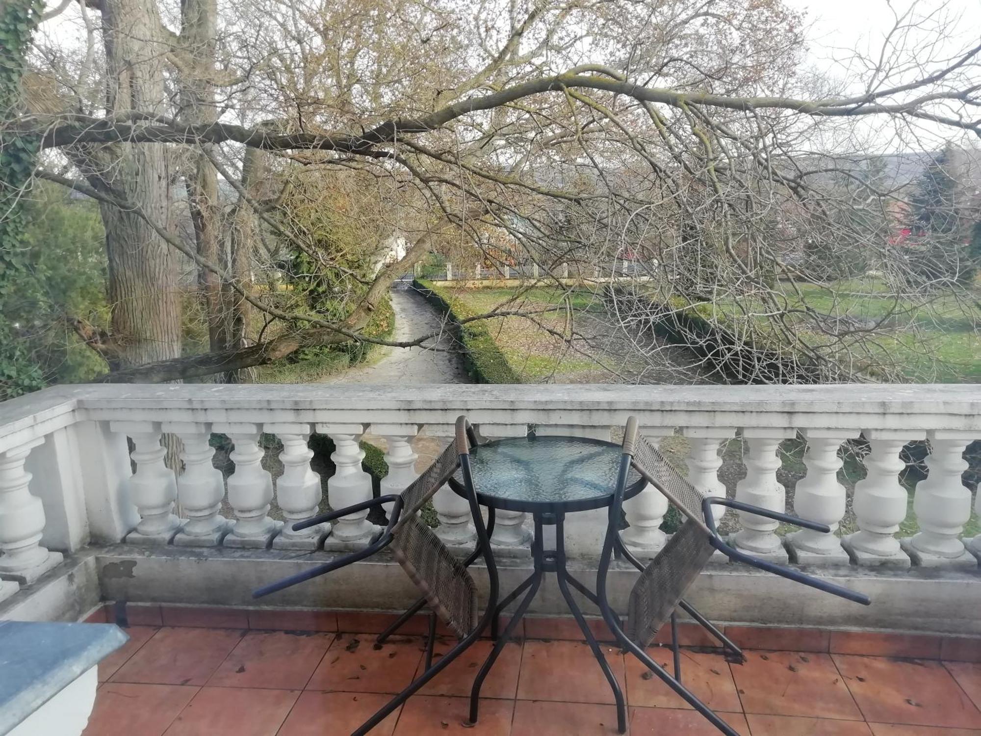 Batthyany Kastelyszallo Zalacsány Exteriör bild