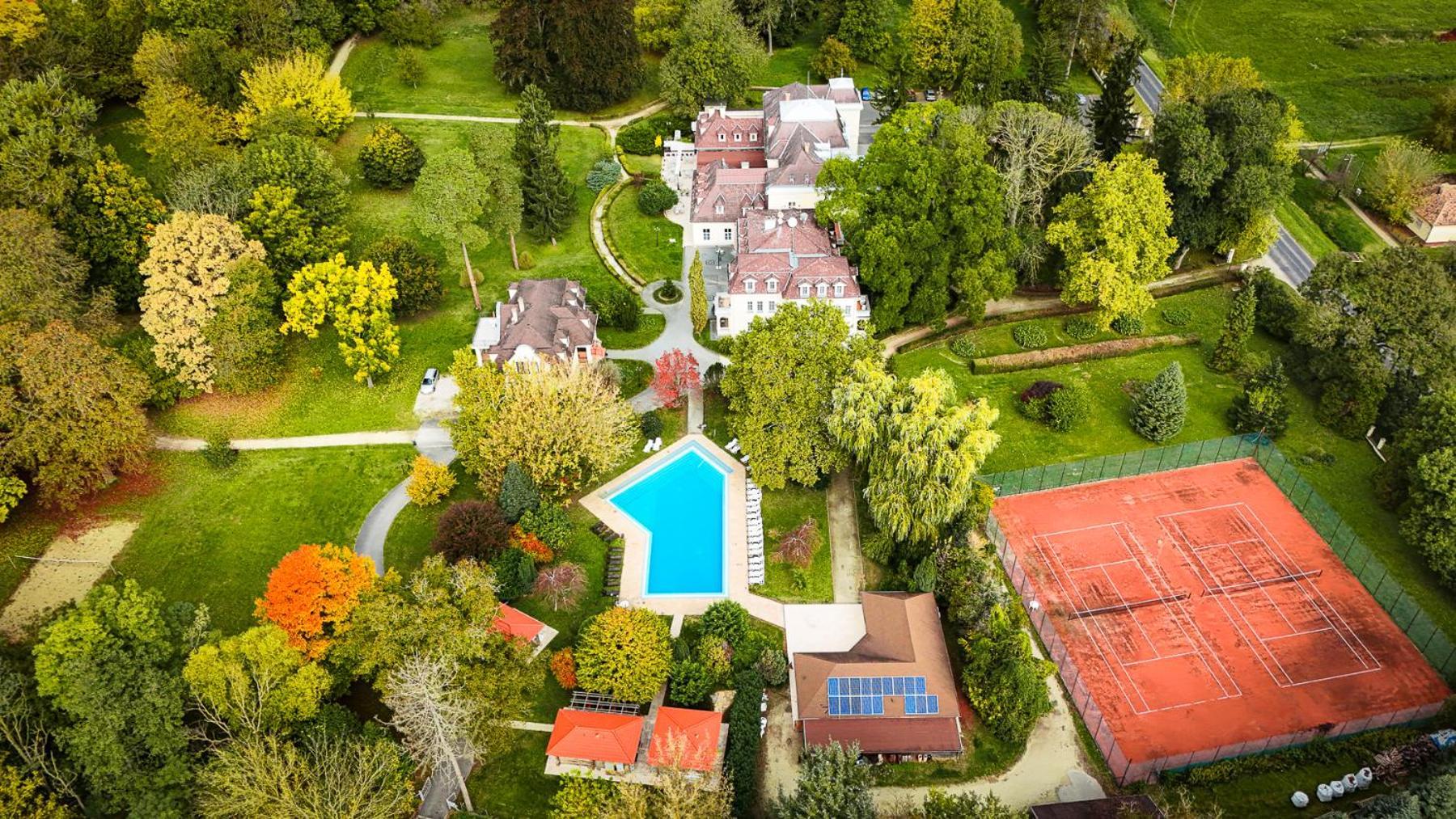 Batthyany Kastelyszallo Zalacsány Exteriör bild